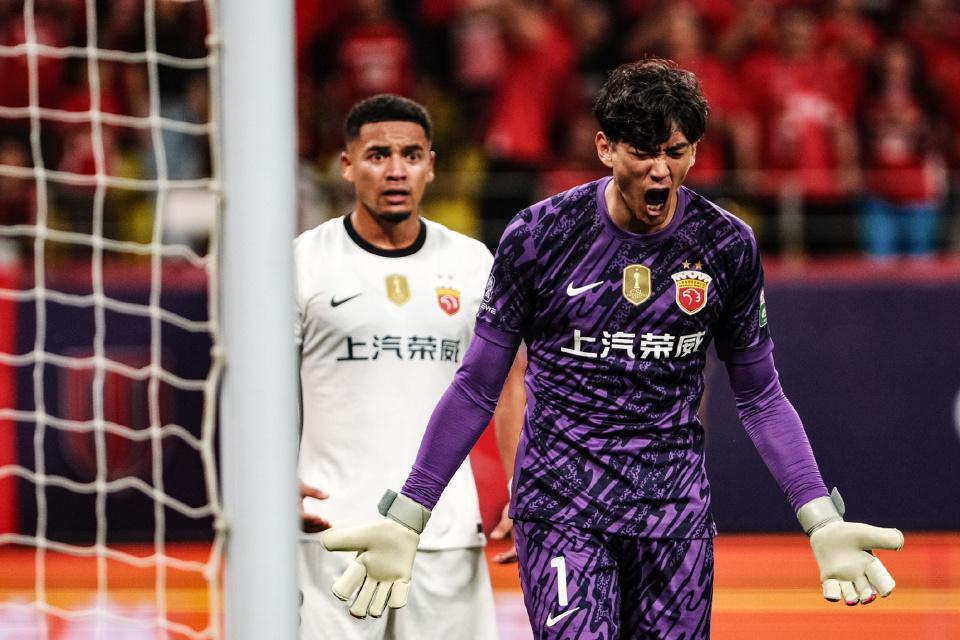 开云体育官网-海港9场连丢12球！创队史最长连续丢球纪录，张琳芃又背锅