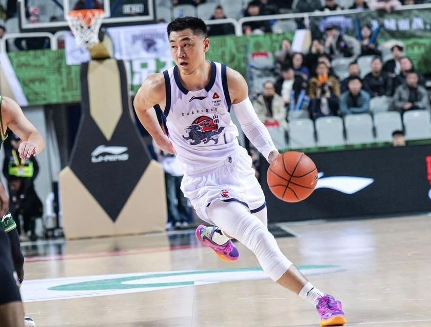 山东男篮客场挑战北京，内线外线均处劣势，猛踩油门才有希望爆冷