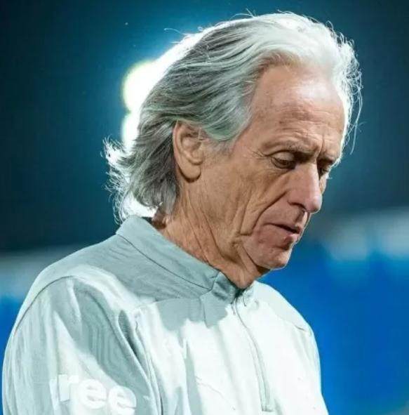 开云-被利雅得新月解职 若热·热苏斯离巴西队更近了？