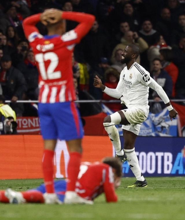 开云体育官网-【欧冠】阿尔瓦雷斯点球违例，皇马点球大战淘汰马竞