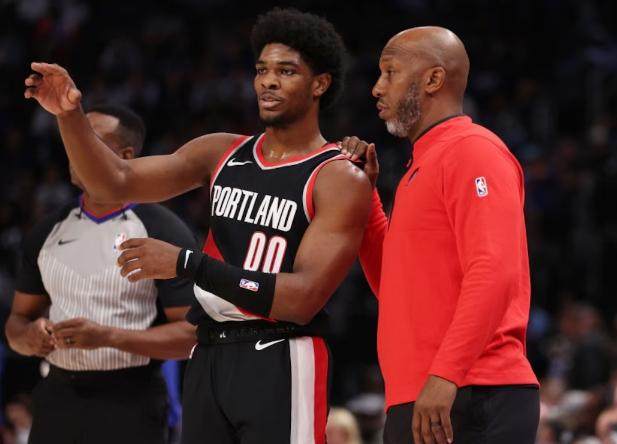 开云体育官网-这支摆烂球队硬是把防守效率干到了联盟第一