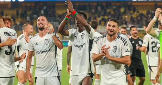 气吞八荒蓝军水平“倒退十年”，幸福的烦恼还在后面