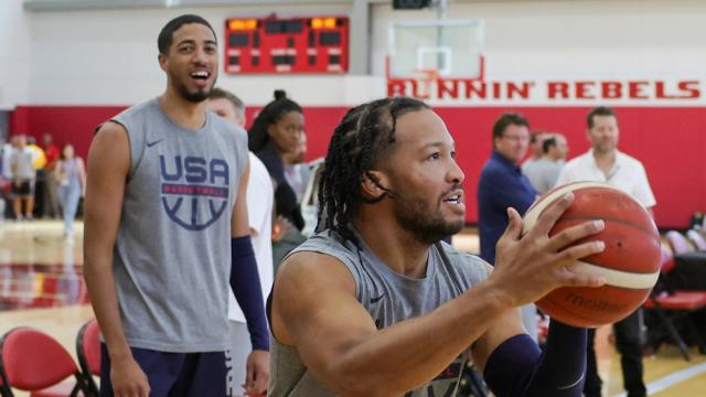 开云APP-布朗森VS哈利伯顿，全明星后卫对决为何不见硝烟？