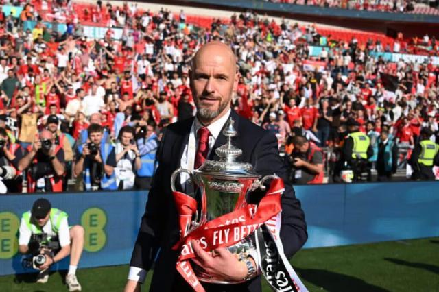 开云-滕哈赫留任！曼联确定要“走对的路而不是跑错的路”