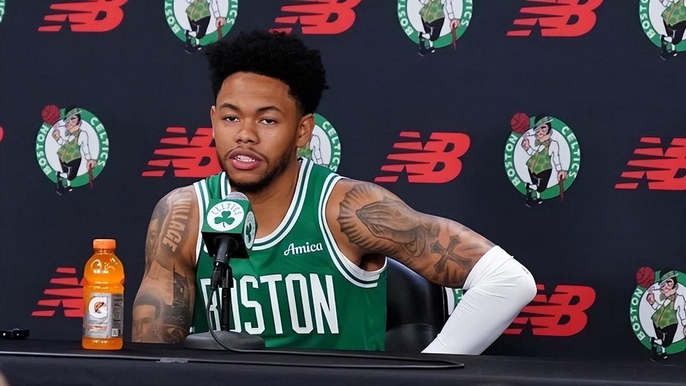 开云体育官网-转型成功！失败的建队核心，如今却14+2+2，摇身一变成最佳第六人