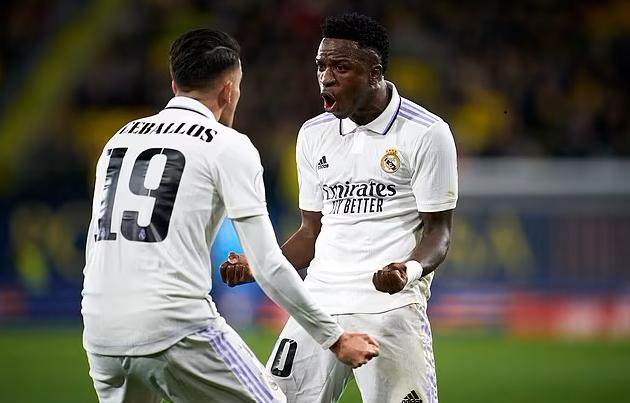 皇马关键换人带来大逆转 世界杯后遗症正在消散？