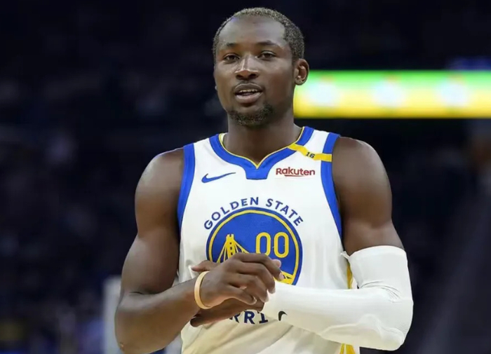 开云APP-巴特勒报销！勇士开启交易！送走未来核心，或无奈重建|吉米·巴特勒|斯蒂芬·库里|库明加|金州勇士队|乔纳森·库明加_新浪体育_新浪新闻