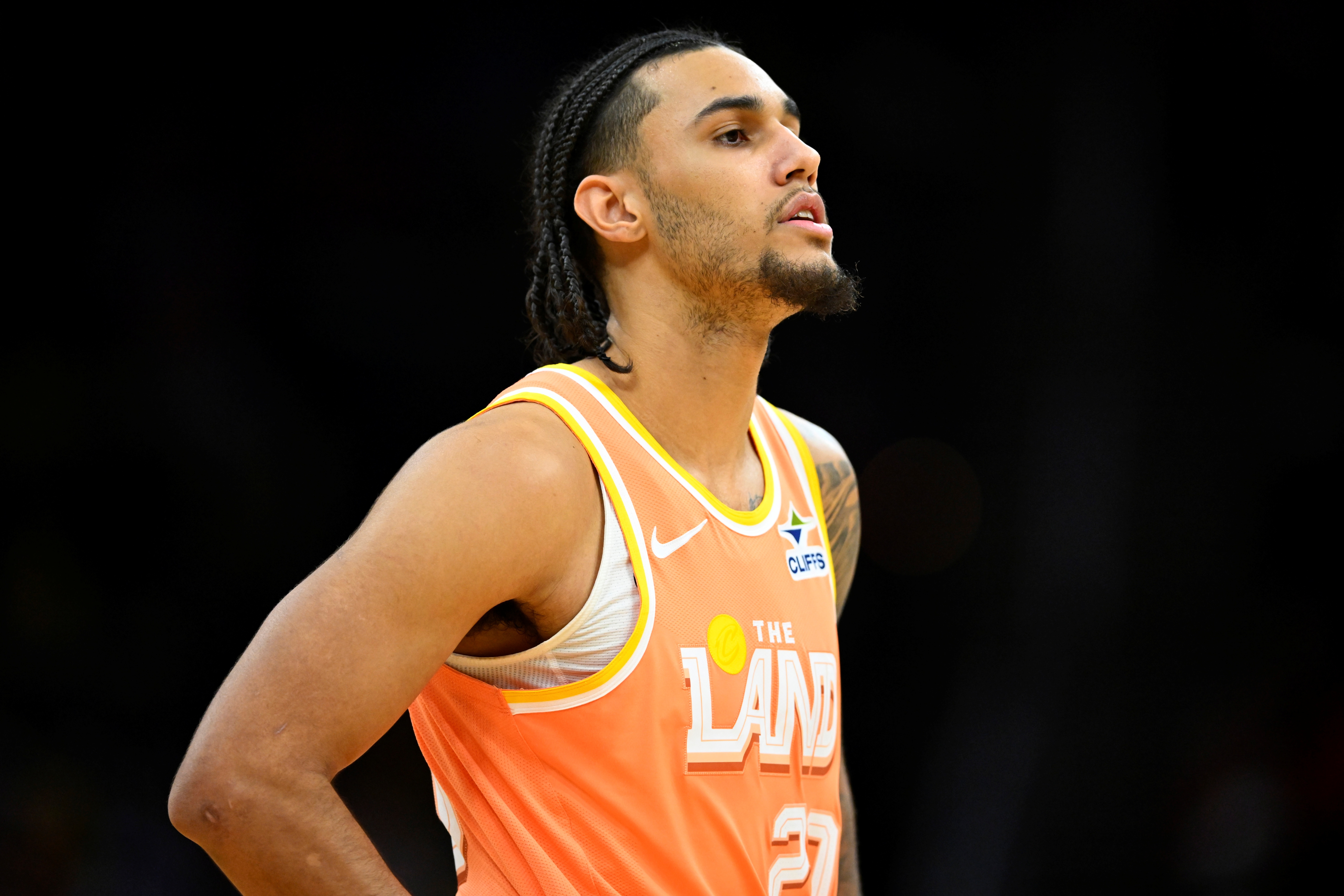 开云体育官网-表现很全面！泰森先发10中5贡献14分9板&amp;填满数据栏 三分3中2