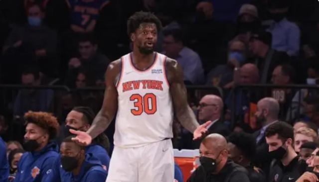 联盟最水老大？兰德尔爆砍2分无碍尼克斯主场大胜