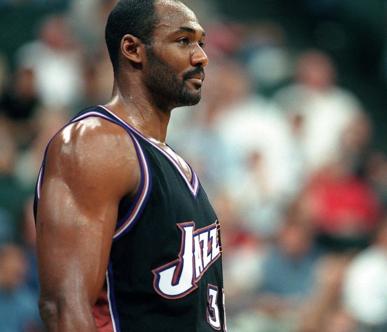 开云体育官网-总进球榜人均名人堂？老詹超天勾 保罗差5球进前40 三少库赞在列