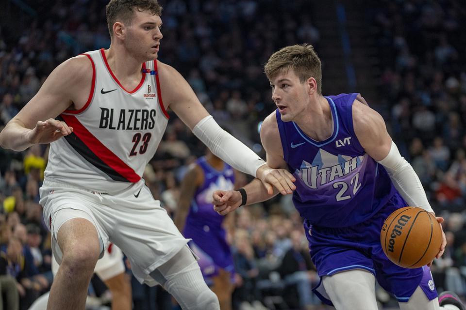 开云体育下载-美媒发布NBA中锋分档图！杨瀚森队友克林根在第五档 申京第二档