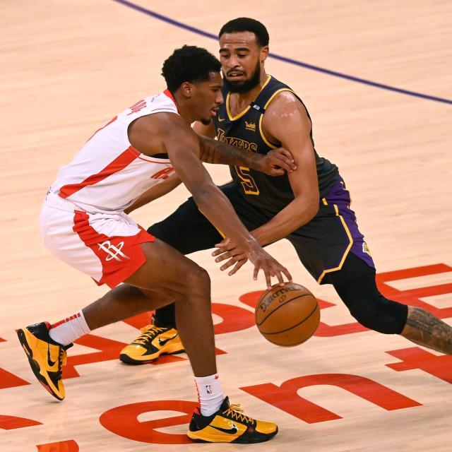 KAIYUN-谁是湖人三巨头身边的X因素？年轻的塔克做好准备