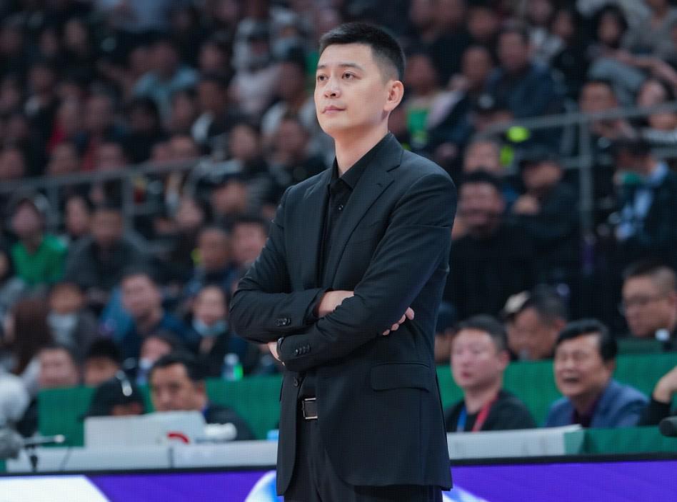 开云体育官网-杨鸣:球队最近的表现让大家很失望,我非常内疚和惭愧