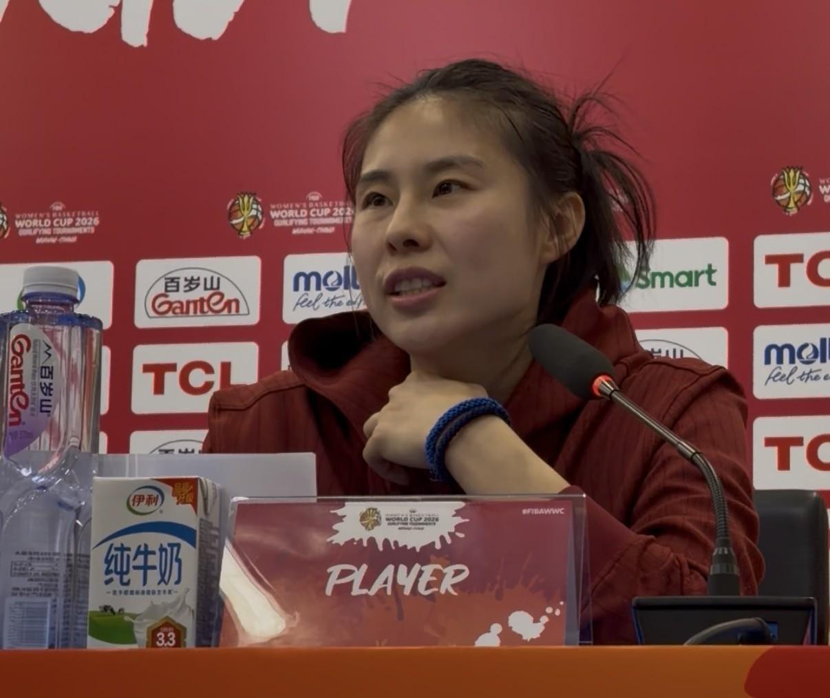 开云APP-王思雨：之前的女篮已经过去了，希望大家给我们多一点理解和包容