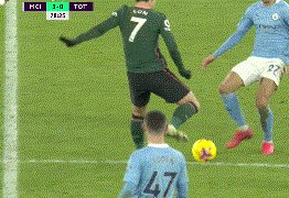 开云体育下载-穆帅：摩登点球让热刺陷入困境 脚趾甲碰下也会判