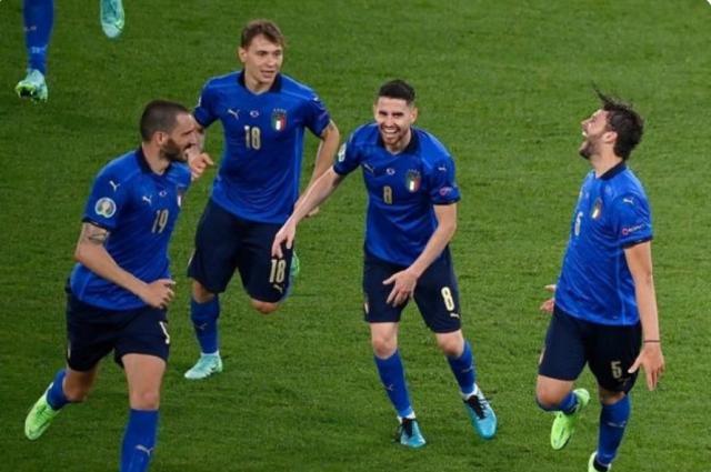 开云体育下载-【观察】意大利球员不是流量明星 曼奇尼是时代导演