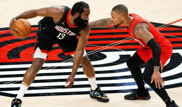 开云体育下载-组建超级球队哈登愿意牺牲？又愿意做出多少牺牲？