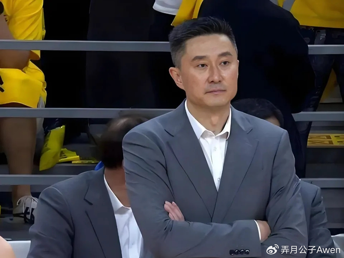 0分0板3犯规！不止徐昕焦泊乔，CBA状元郎也被杜锋用废了|广东|王少杰|易建联|周琦|篮板_新浪新闻